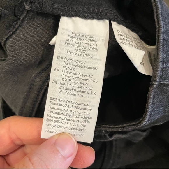 Madewell Maternity Side-Panel Skinny Jeans in Berkeley Wash: Adjustable Edition - Picture 9 of 11